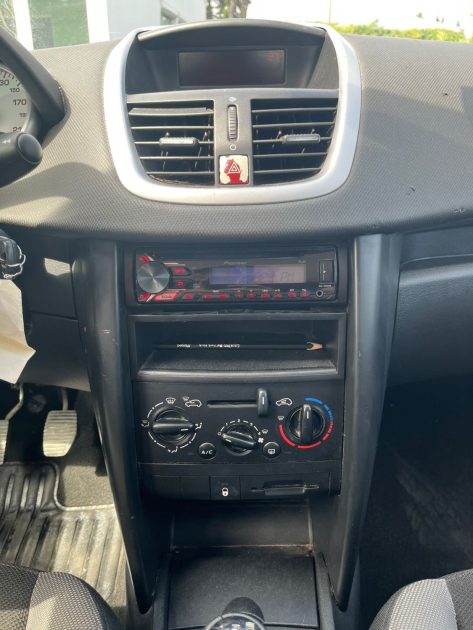 Peugeot 207 1.4 VTI 95 Ch Garantie 