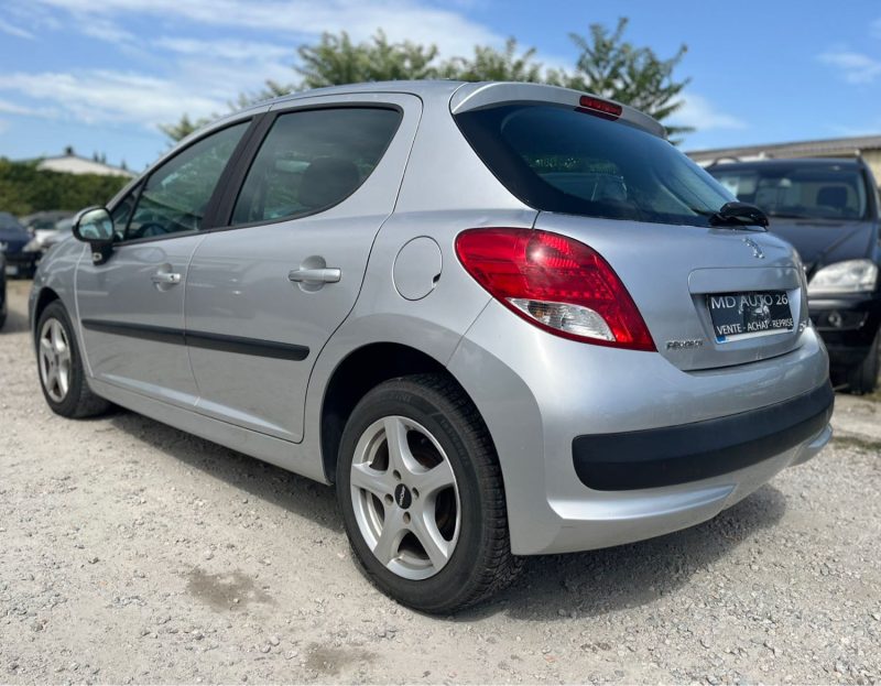 Peugeot 207 1.4 VTI 95 Ch Garantie 