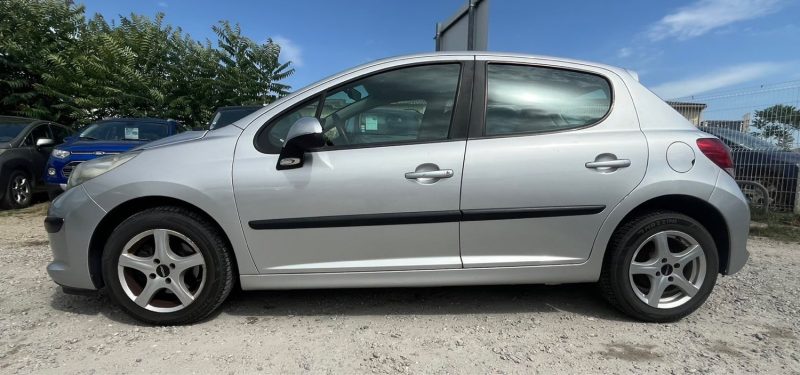 Peugeot 207 1.4 VTI 95 Ch Garantie 