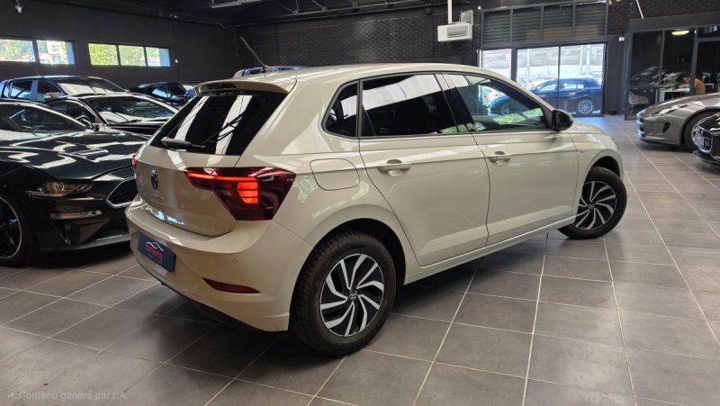 VOLKSWAGEN POLO 6 VI 1.0 TSI 2022
