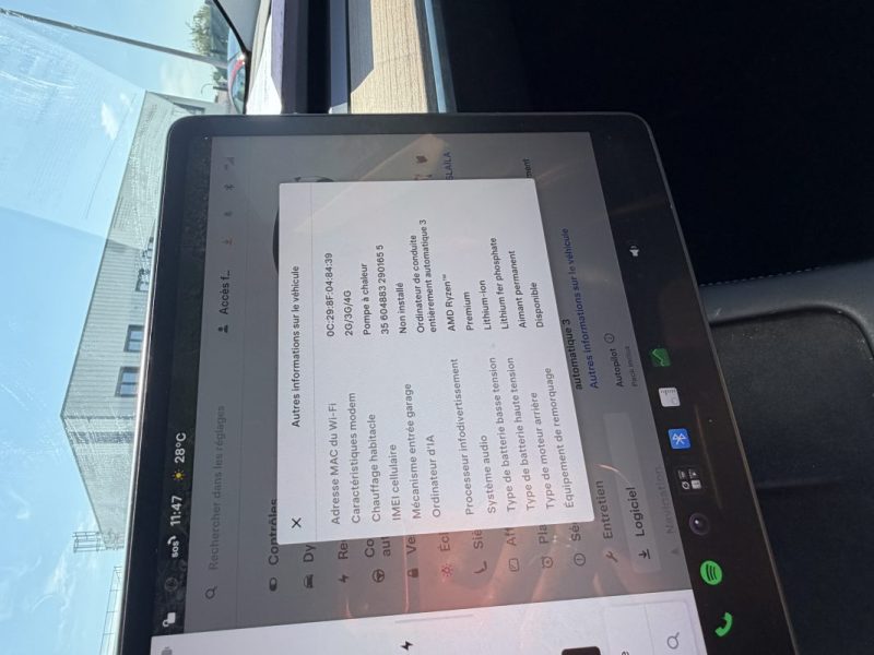 TESLA MODEL Y STANDARD PROPULSION 2024 ATTELAGE
