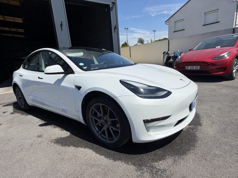 TESLA MODEL 3 DUAL GRANDE AUTONOMIE 2022