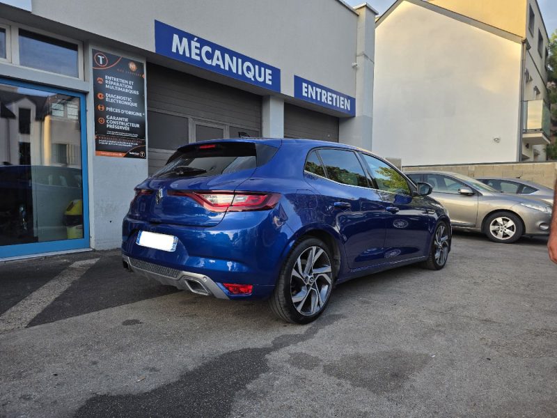 RENAULT MEGANE IV TCE 205 GT EDC 2016