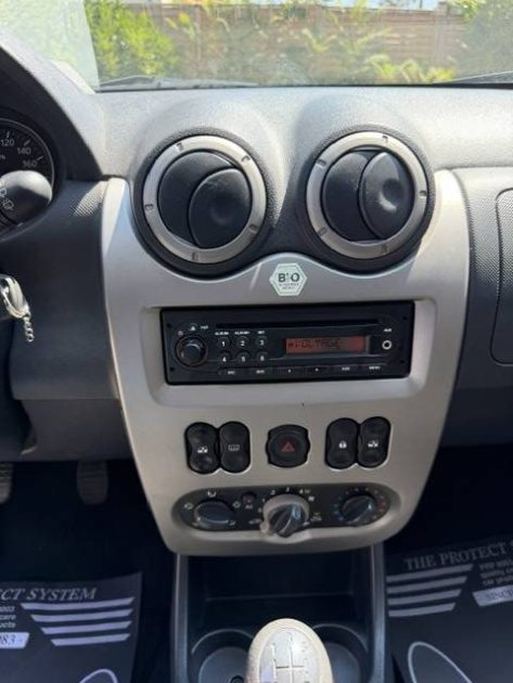 DACIA SANDERO 1.6 STEPWAY 2011 - 51 430Kms - Climatisation - Parfait Etat - SUIVIT DACIA