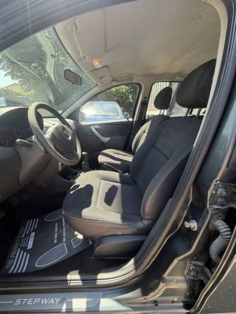 DACIA SANDERO 1.6 STEPWAY 2011 - 51 430Kms - Climatisation - Parfait Etat - SUIVIT DACIA