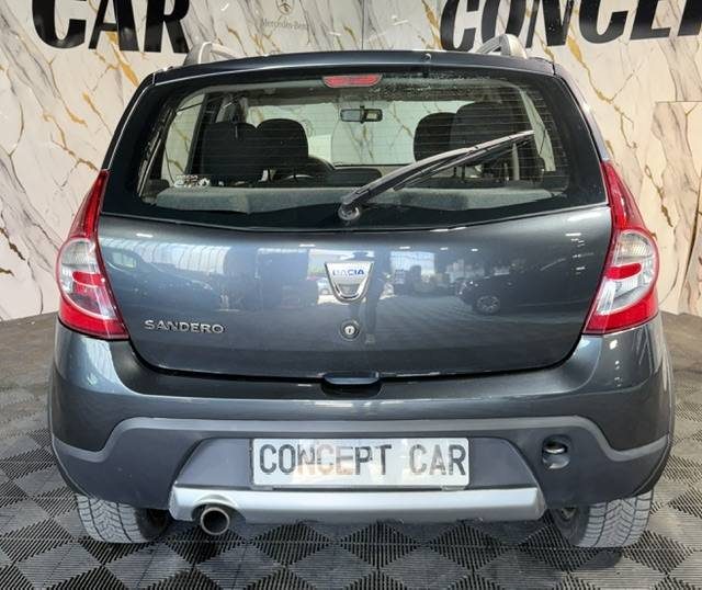 DACIA SANDERO 1.6 STEPWAY 2011 - 51 430Kms - Climatisation - Parfait Etat - SUIVIT DACIA