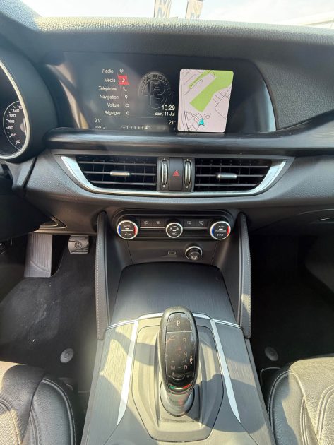ALFA ROMEO STELVIO 2.2D 180 AT8 SUPER  