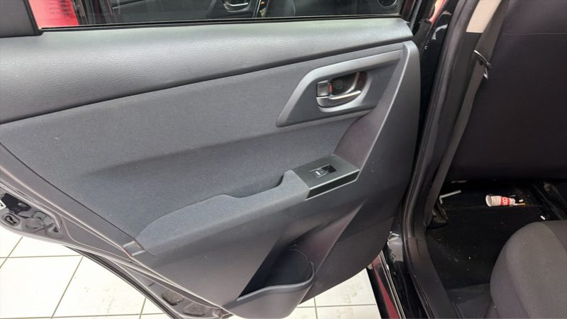 TOYOTA AURIS BERLINE HYBRIDE 1.8 AUTO DESIGN BUSINESS 136cv/1 ERE MAIN/TVA RECUPERABLE