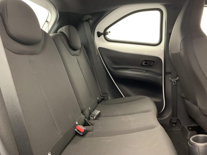 TOYOTA AYGO X NEUF EN STOCK 1.0 VVT-I 72 DYNAMIC 2025