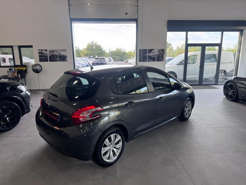 PEUGEOT 208 1.6 E-HDI 92cv /✅ 1 ERE MAIN / 5 PLACES