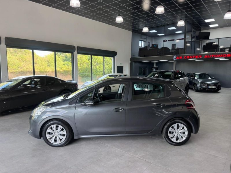 PEUGEOT 208 1.6 E-HDI 92cv /✅ 1 ERE MAIN / 5 PLACES