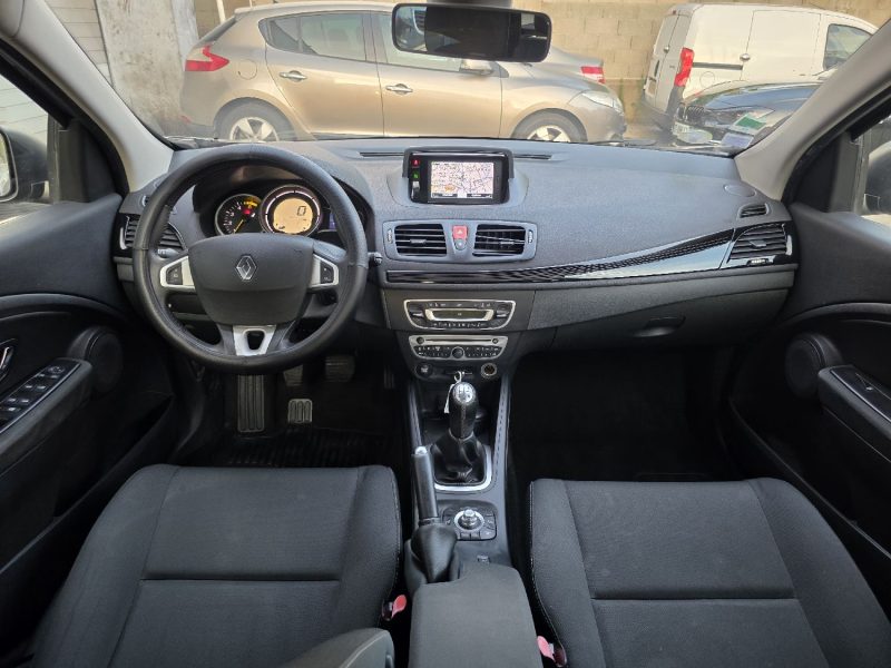 RENAULT MEGANE III 1.5 DCI 90 AUTHENTIQUE 2012