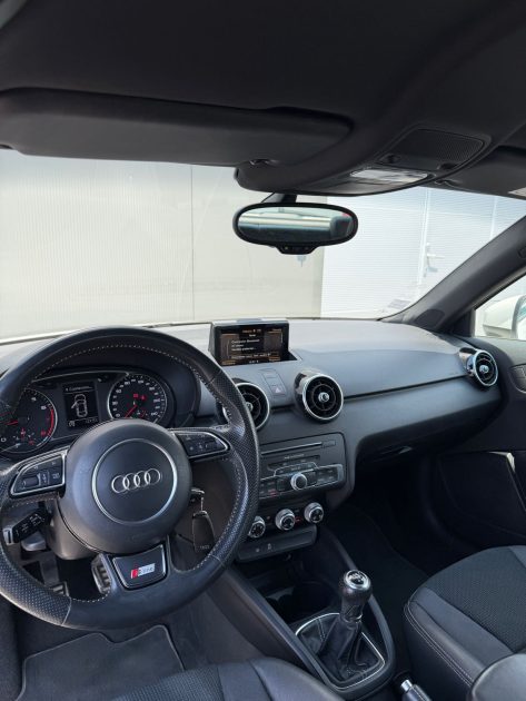AUDI A1 - 1.0 TFSI - 95 ch - S-LINE - GARANTIE 3 MOIS 