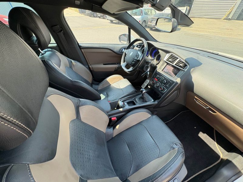 CITROEN DS4 2.0 HDI 160 SPORT CHIC 2012