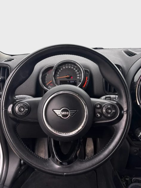 MINI COUNTRYMAN ONE D 116ch / Toit ouvrant / Keyless