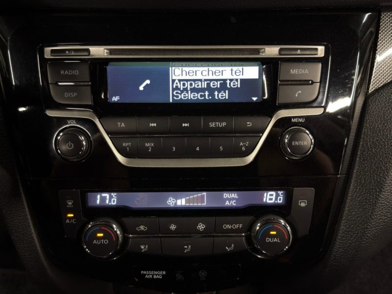 NISSAN XTRAIL III 1.6 DIG-T 163 Cv 5 PLACES ATTELAGE TOIT OUVRANT PANORAMIQUE CritAir1 - Garantie1an