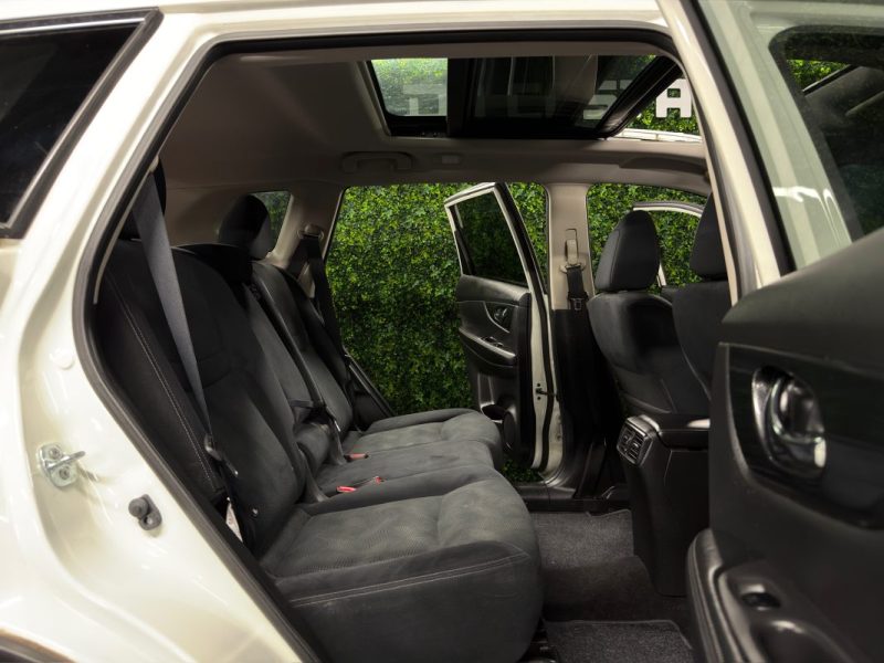 NISSAN XTRAIL III 1.6 DIG-T 163 Cv 5 PLACES ATTELAGE TOIT OUVRANT PANORAMIQUE CritAir1 - Garantie1an