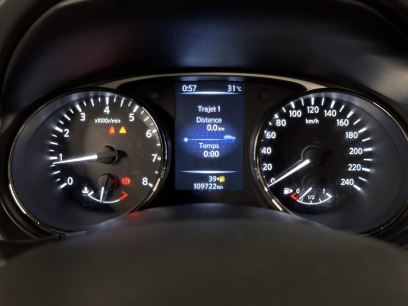 NISSAN XTRAIL III 1.6 DIG-T 163 Cv 5 PLACES ATTELAGE TOIT OUVRANT PANORAMIQUE CritAir1 - Garantie1an