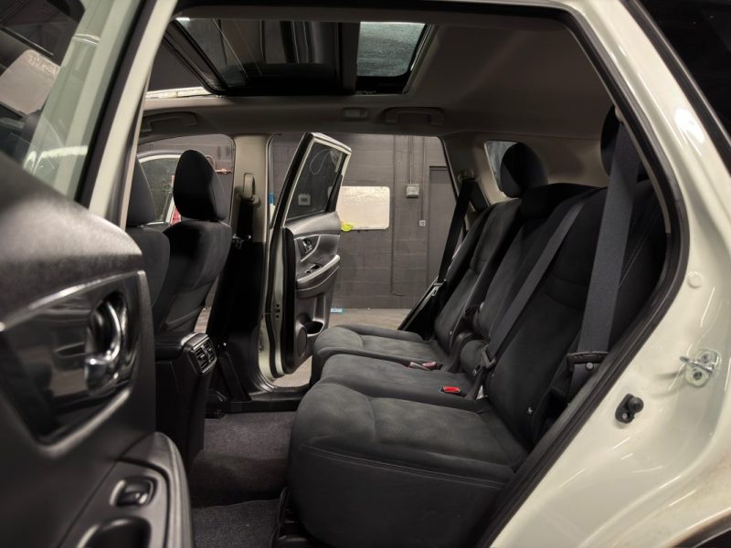 NISSAN XTRAIL III 1.6 DIG-T 163 Cv 5 PLACES ATTELAGE TOIT OUVRANT PANORAMIQUE CritAir1 - Garantie1an