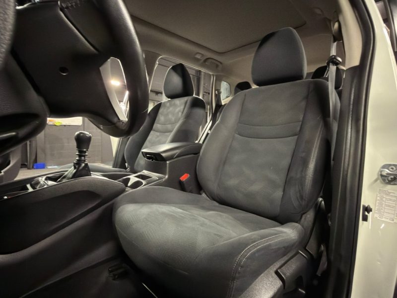 NISSAN XTRAIL III 1.6 DIG-T 163 Cv 5 PLACES ATTELAGE TOIT OUVRANT PANORAMIQUE CritAir1 - Garantie1an