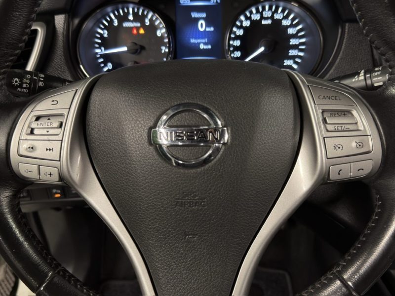 NISSAN XTRAIL III 1.6 DIG-T 163 Cv 5 PLACES ATTELAGE TOIT OUVRANT PANORAMIQUE CritAir1 - Garantie1an
