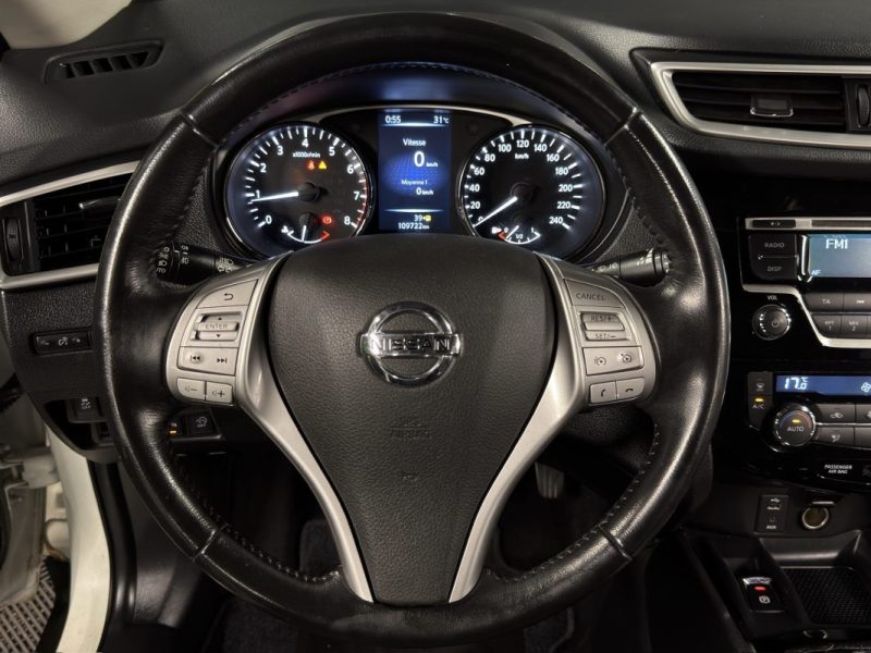 NISSAN XTRAIL III 1.6 DIG-T 163 Cv 5 PLACES ATTELAGE TOIT OUVRANT PANORAMIQUE CritAir1 - Garantie1an