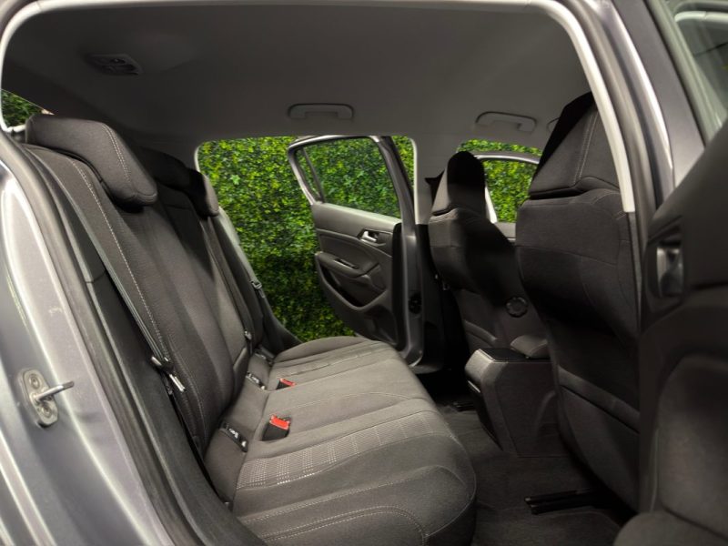 PEUGEOT 308 II ALLURE 1.2 TURBO 130 Cv 1ERE MAIN / BOITE AUTOMATIQUE 35 100 Kms - GARANTIE 1 AN