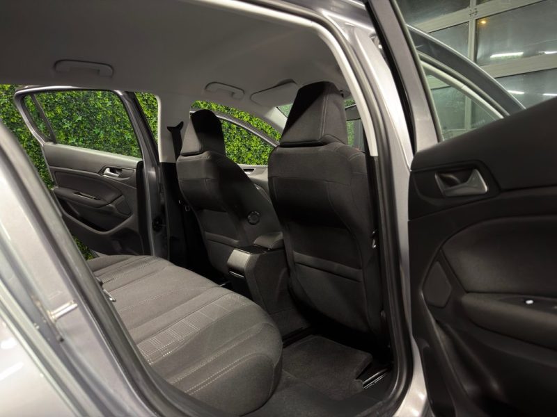 PEUGEOT 308 II ALLURE 1.2 TURBO 130 Cv 1ERE MAIN / BOITE AUTOMATIQUE 35 100 Kms - GARANTIE 1 AN