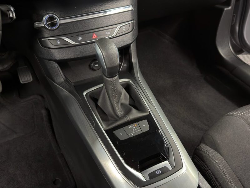 PEUGEOT 308 II ALLURE 1.2 TURBO 130 Cv 1ERE MAIN / BOITE AUTOMATIQUE 35 100 Kms - GARANTIE 1 AN