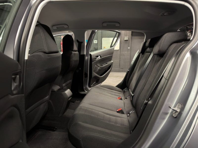 PEUGEOT 308 II ALLURE 1.2 TURBO 130 Cv 1ERE MAIN / BOITE AUTOMATIQUE 35 100 Kms - GARANTIE 1 AN