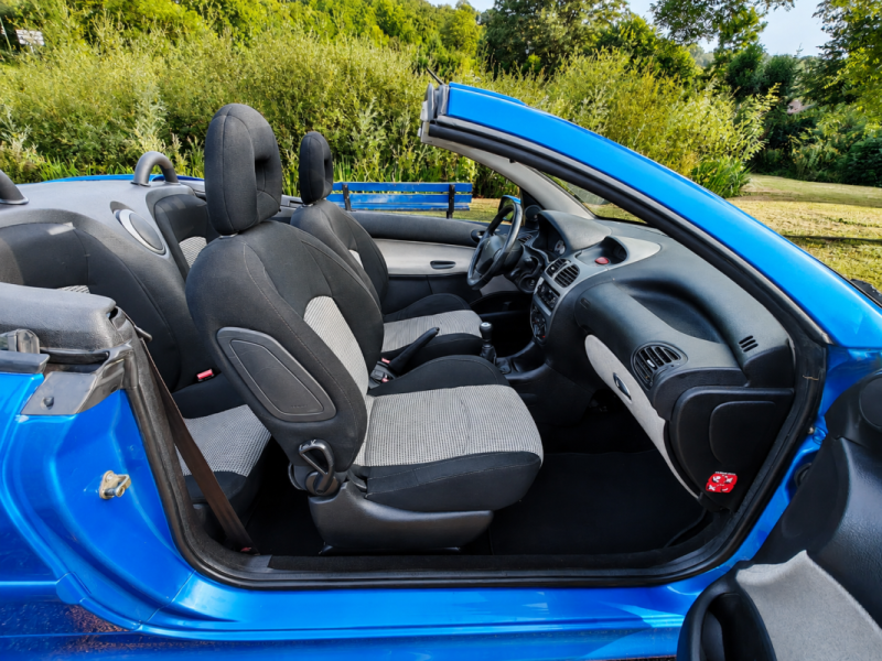 PEUGEOT 206 CC 1.6 16v 110cV FiLOU