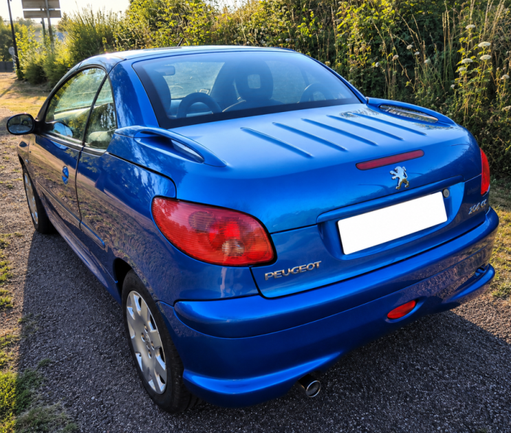 PEUGEOT 206 CC 1.6 16v 110cV FiLOU