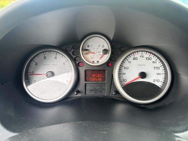 PEUGEOT 206 PLUS + 1.4 75 URBAN MOVE 
