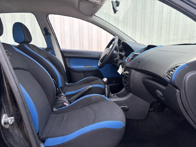PEUGEOT 206 PLUS + 1.4 75 URBAN MOVE 