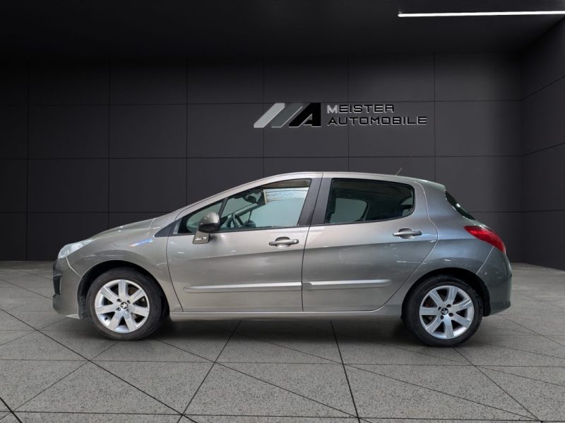 PEUGEOT 308 1.6 HDI 112CH BVA PREMIUM 2011