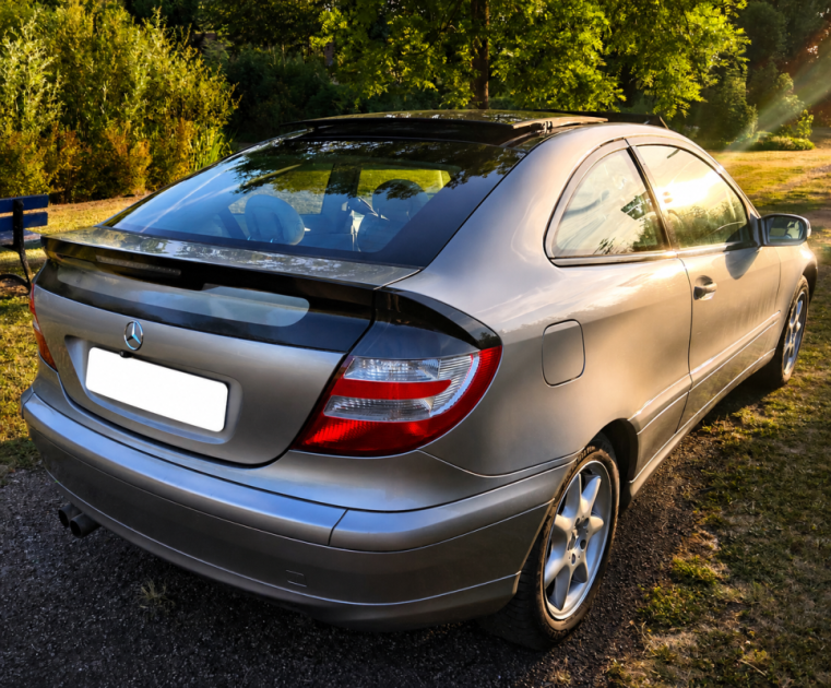 MERCEDES C180 KOMPRESSOR 143cv