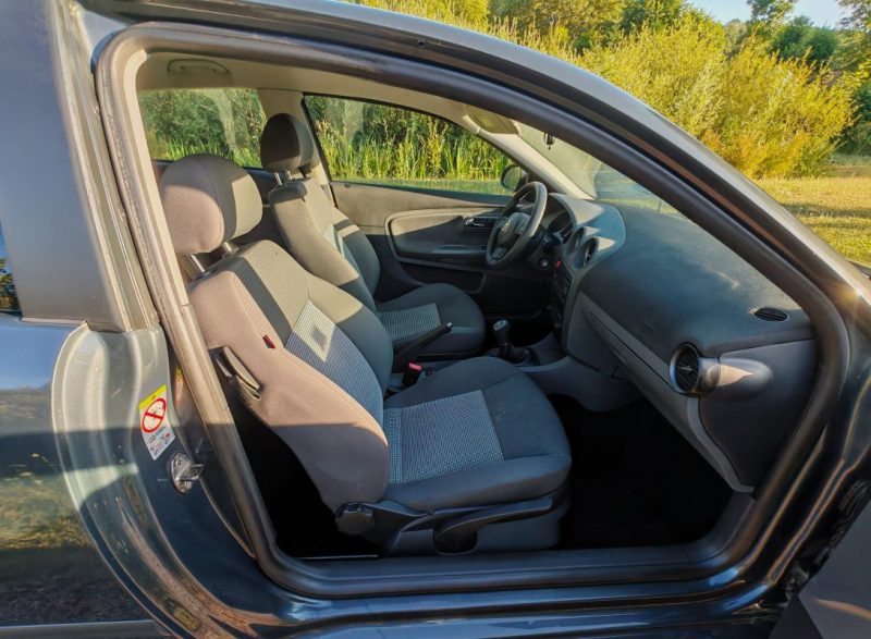 SEAT IBIZA 1.9 TDi 100cv CONFORT EDITION