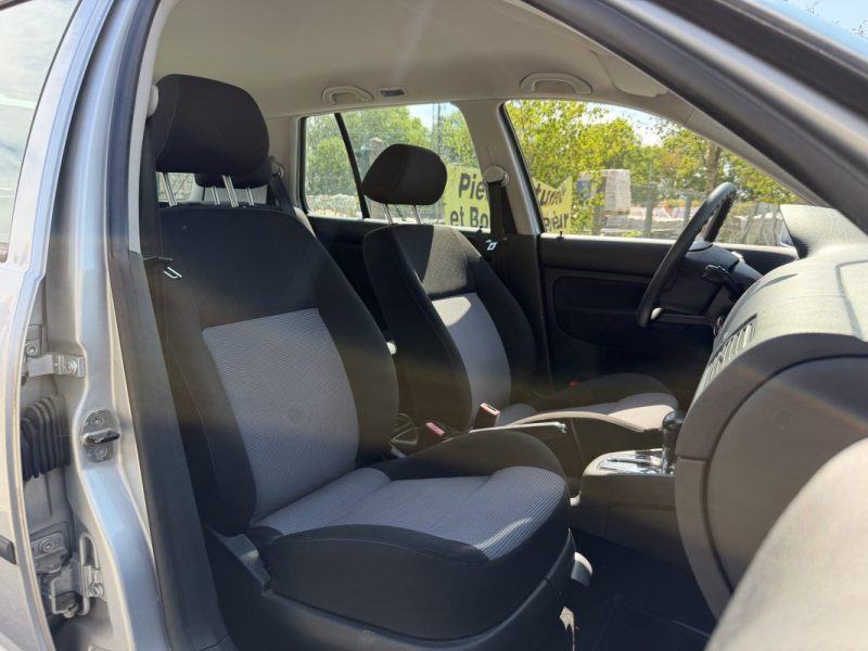 VOLKSWAGEN GOLF 1,6L 102 CV Boite Auto / Paiement 4X ou 10X Possible