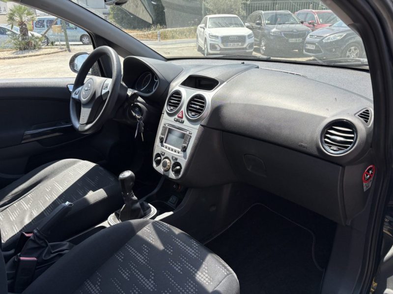 OPEL CORSA 1.2 TWINPORT 85 ESSENTIA 2012