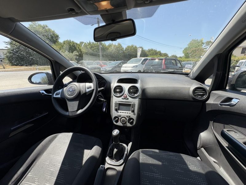OPEL CORSA 1.2 TWINPORT 85 ESSENTIA 2012