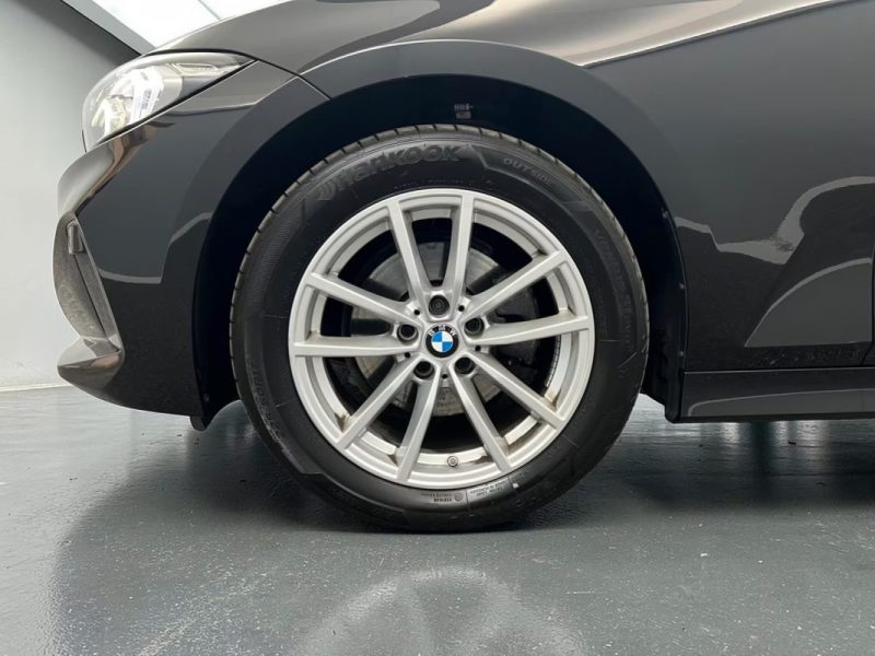BMW SERIE 3 320D XDRIVE 190CH PREMIERE MAIN 
