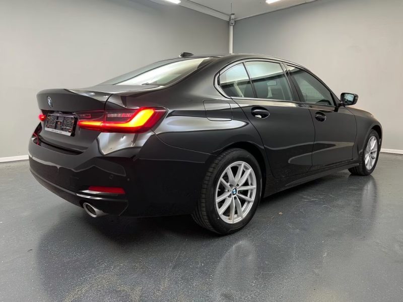 BMW SERIE 3 320D XDRIVE 190CH PREMIERE MAIN 