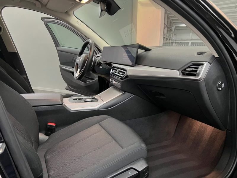 BMW SERIE 3 320D XDRIVE 190CH PREMIERE MAIN 