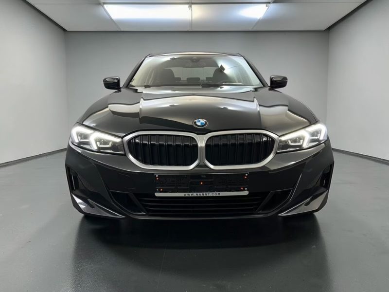 BMW SERIE 3 320D XDRIVE 190CH PREMIERE MAIN 
