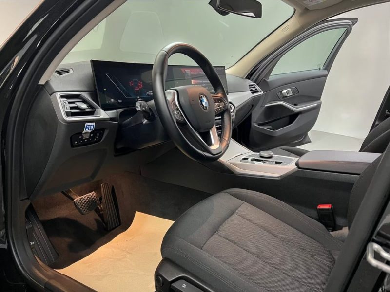 BMW SERIE 3 320D XDRIVE 190CH PREMIERE MAIN 