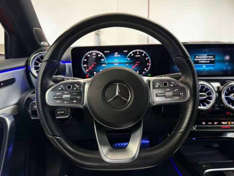 MERCEDES CLASSE A 200 163CH AMG LINE