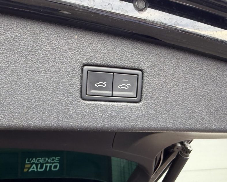 TIGUAN II 2.0 TDI 150ch R-Line - SUIVIS COMPLET - Toit ouvrant -Virtual Cockpit - CarPlay - ATTELAGE