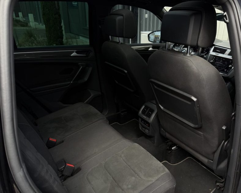 TIGUAN II 2.0 TDI 150ch R-Line - SUIVIS COMPLET - Toit ouvrant -Virtual Cockpit - CarPlay - ATTELAGE