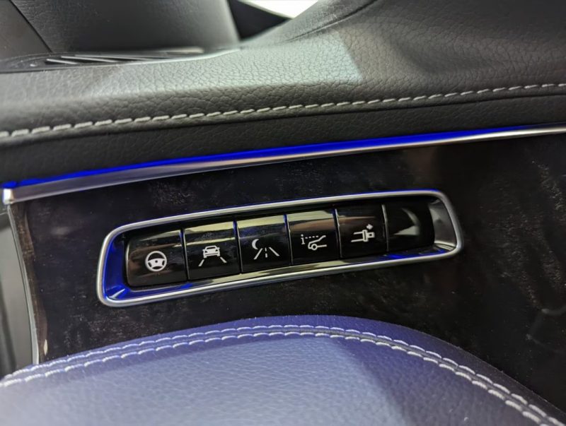 MERCEDES CLASSE S CABRIO 560 AMG LINE 469CH SWAROVSKI