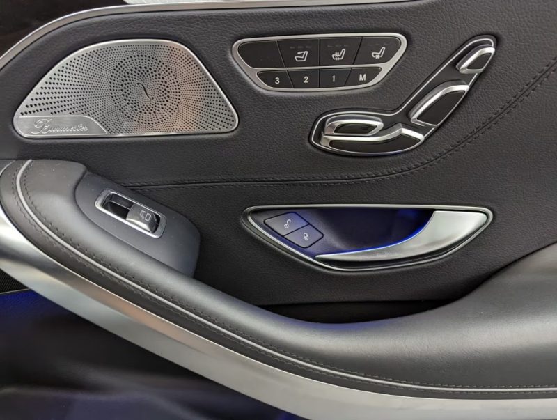 MERCEDES CLASSE S CABRIO 560 AMG LINE 469CH SWAROVSKI